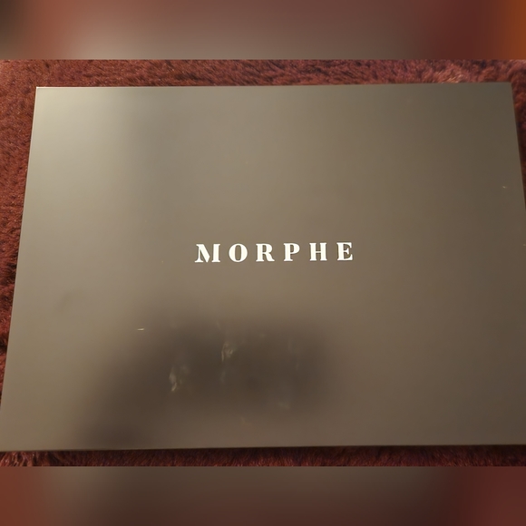 Make up - Picture 2 of 3